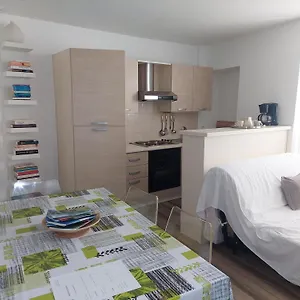 renoncule.fr-provencehotel.com/