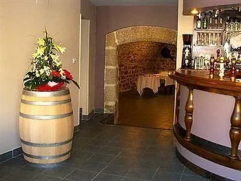 Auberge de la Tour Marcoles 4*,